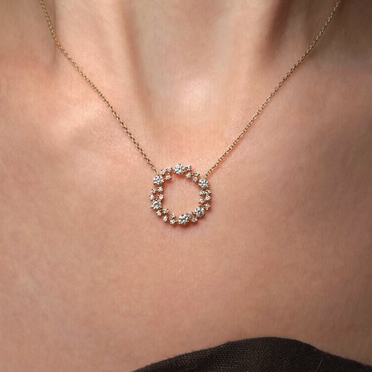 Round Diamond Pendant Necklace